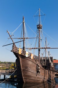 Replicas of the Ships Columbus Sailed to the Americas in at El Muelle de las Carabelas, or The Wharf of the Caravels at Palos de la Frontera, Huelva Province, Andalusia, Southern Spain by Unbekannt Unbekannt